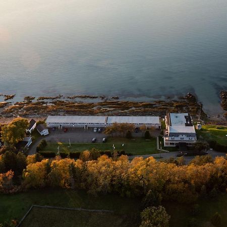 Auberge Sur Mer Notre-Dame-du-Portage 외부 사진