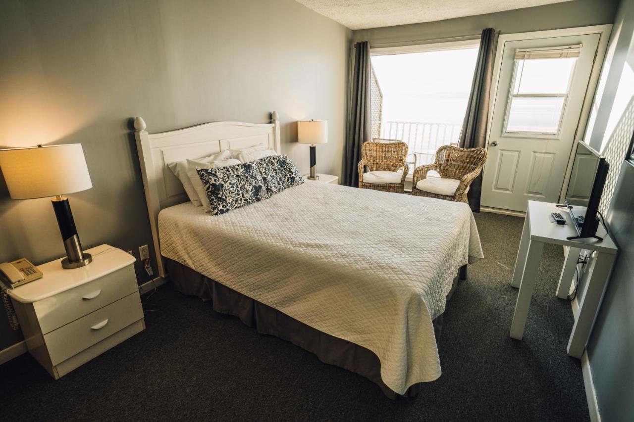 Auberge Sur Mer Notre-Dame-du-Portage 외부 사진