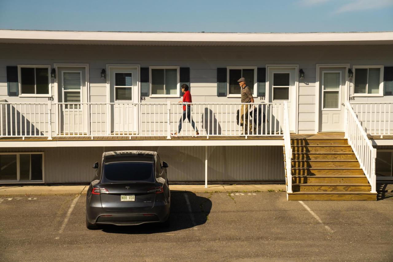 Auberge Sur Mer Notre-Dame-du-Portage 외부 사진
