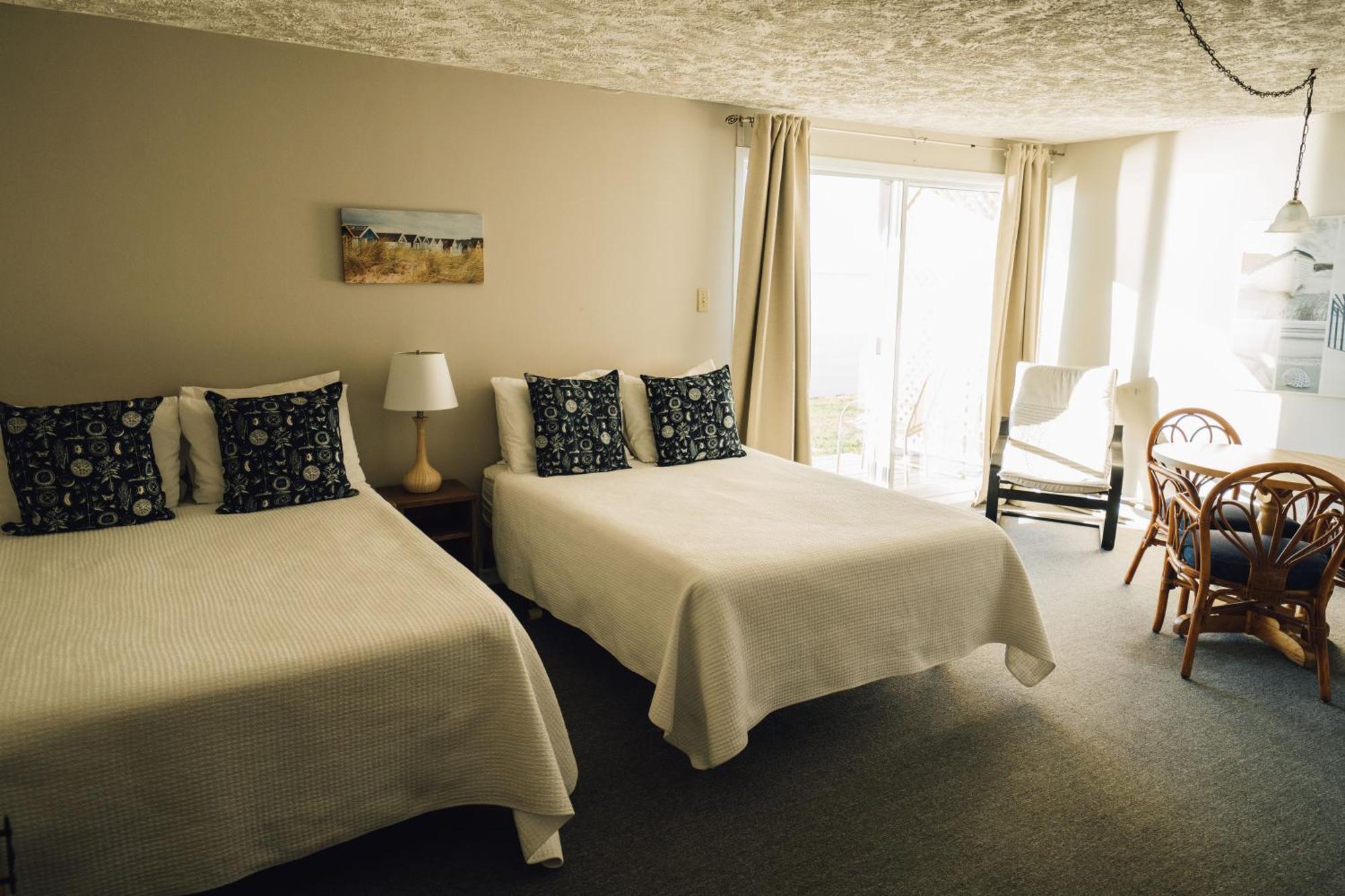 Auberge Sur Mer Notre-Dame-du-Portage 외부 사진